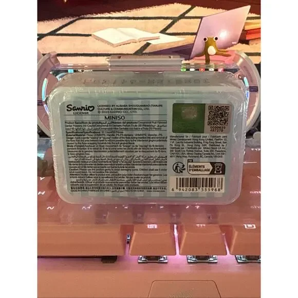 Sanrio Cinnamoroll Dental Flossers Blueberry Flavor 50 Sealed Oral Care Picks - Picture 9 of 16